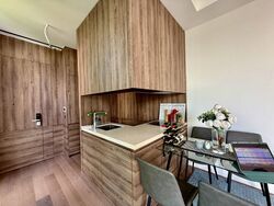 10 Evelyn (D11), Apartment #578783721